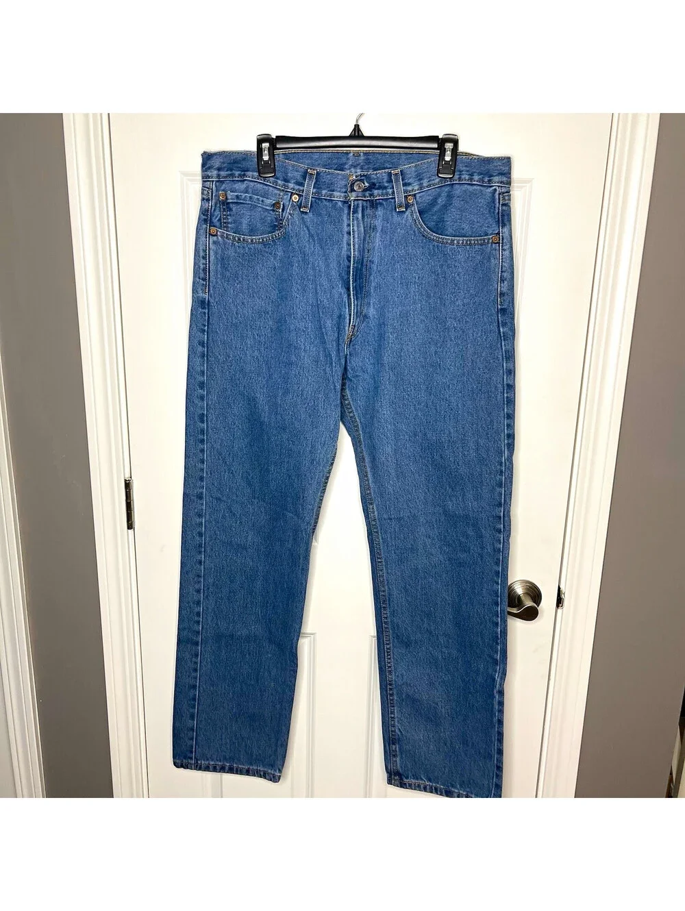 Levi’s Men’s 505 Blue Denim Jeans Straight Leg Regular Fit Mid Rise 36Wx32L